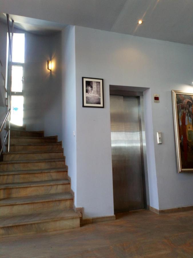Prado Hotel